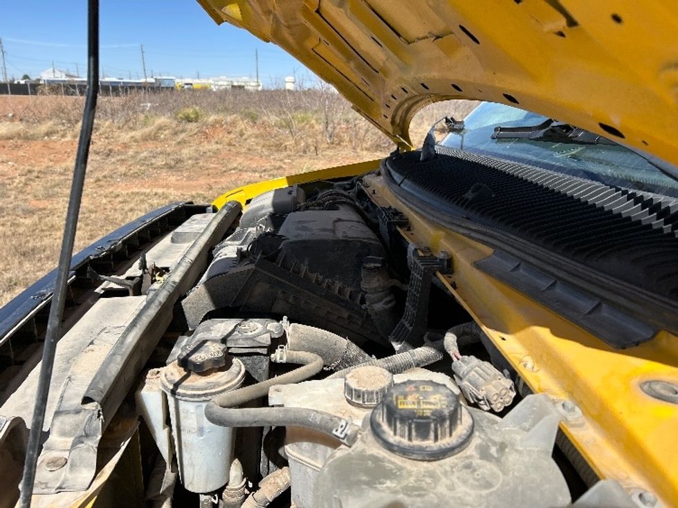 Light Duty Box Truck-Light and Medium Duty Trucks-Ford-2022-E350-Odessa-TX-114,512\n\t\tmiles-$ 24,750 - Image 22