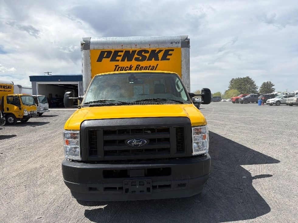 Light Duty Box Truck-Light and Medium Duty Trucks-Ford-2022-E350-Ogden-UT-100,653\n\t\tmiles-$ 28,750 - Image 2