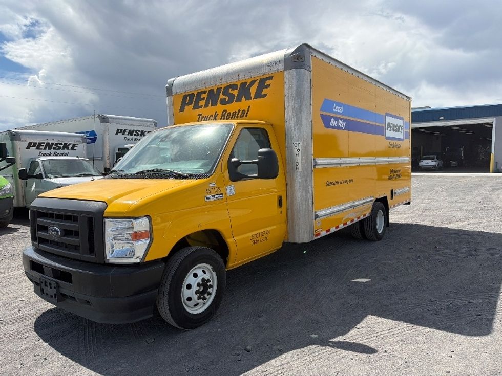 Light Duty Box Truck-Light and Medium Duty Trucks-Ford-2022-E350-Ogden-UT-100,653\n\t\tmiles-$ 28,750 - Image 3