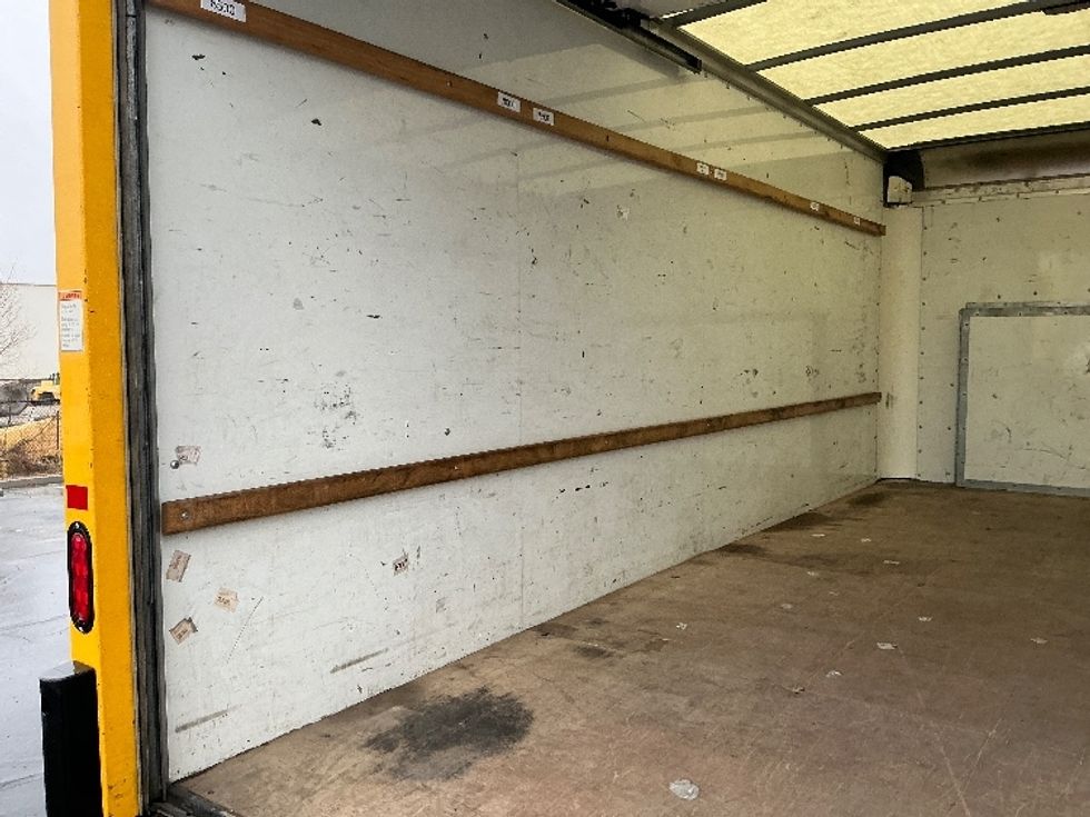 Light Duty Box Truck-Light and Medium Duty Trucks-Ford-2022-E350-Ogden-UT-93,410\n\t\tmiles-$ 30,250 - Image 11