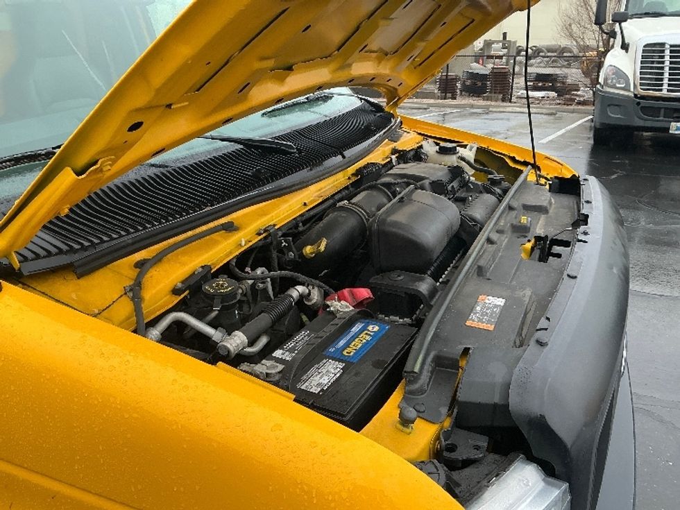 Light Duty Box Truck-Light and Medium Duty Trucks-Ford-2022-E350-Ogden-UT-93,410\n\t\tmiles-$ 30,250 - Image 23