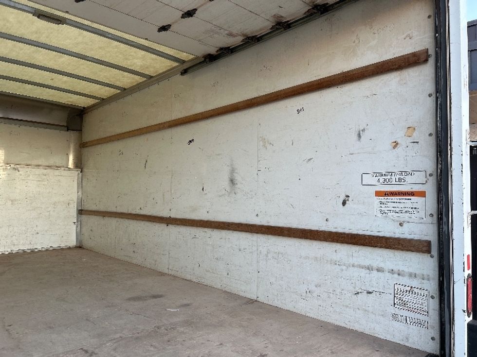 Light Duty Box Truck-Light and Medium Duty Trucks-Ford-2022-E350-Oklahoma City-OK-100,476\n\t\tmiles-$ 30,750 - Image 10