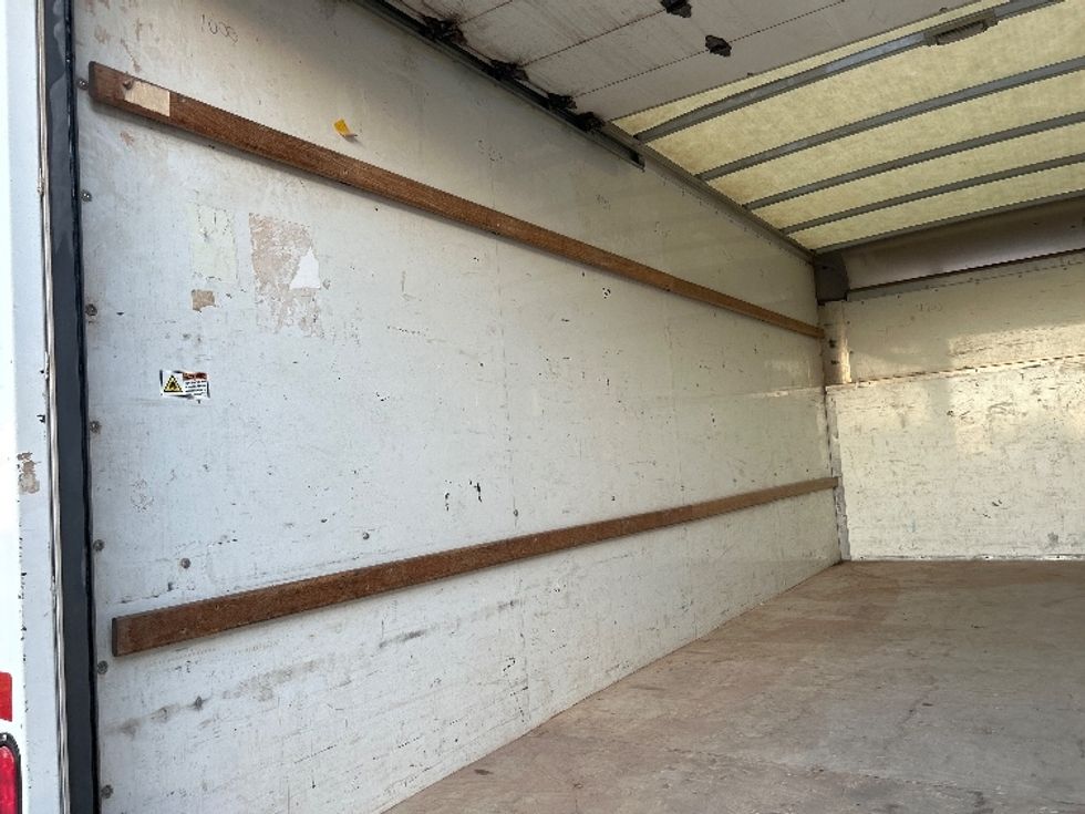 Light Duty Box Truck-Light and Medium Duty Trucks-Ford-2022-E350-Oklahoma City-OK-100,476\n\t\tmiles-$ 30,750 - Image 9