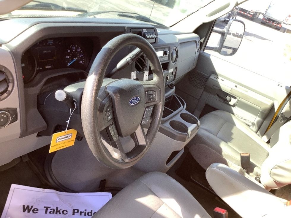 Light Duty Box Truck-Light and Medium Duty Trucks-Ford-2022-E350-Oklahoma City-OK-107,709\n\t\tmiles-$ 27,500 - Image 15