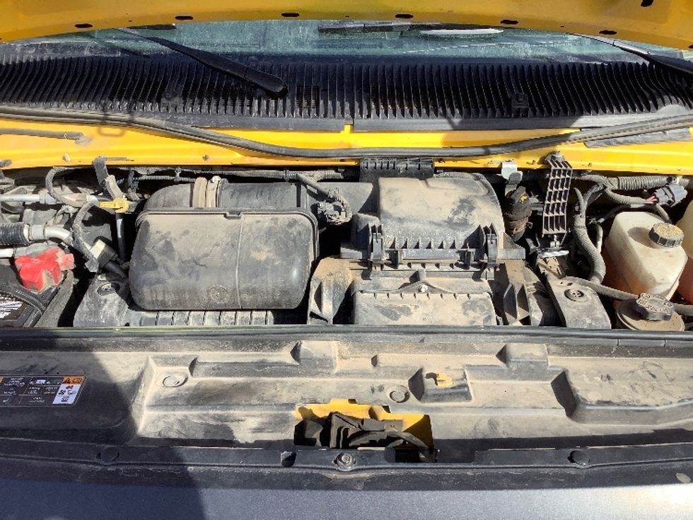 Light Duty Box Truck-Light and Medium Duty Trucks-Ford-2022-E350-Oklahoma City-OK-107,709\n\t\tmiles-$ 27,500 - Image 22