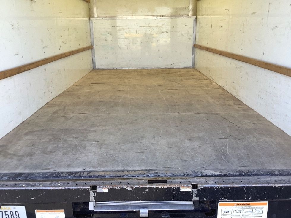 Light Duty Box Truck-Light and Medium Duty Trucks-Ford-2022-E350-Oklahoma City-OK-107,709\n\t\tmiles-$ 27,500 - Image 9