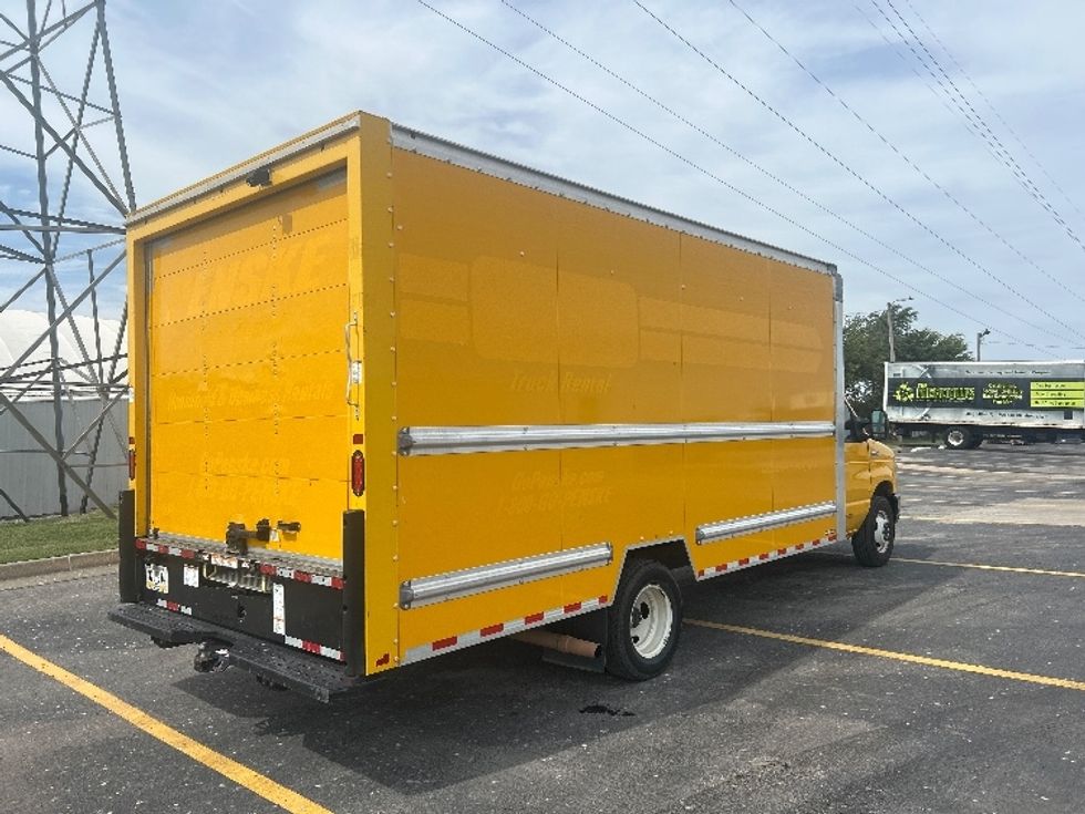 Light Duty Box Truck-Light and Medium Duty Trucks-Ford-2022-E350-Oklahoma City-OK-112,779\n\t\tmiles-$ 9,500 - Image 11