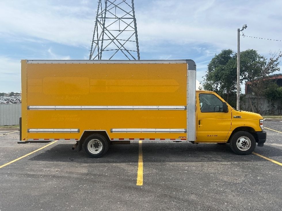 Light Duty Box Truck-Light and Medium Duty Trucks-Ford-2022-E350-Oklahoma City-OK-112,779\n\t\tmiles-$ 9,500 - Image 13