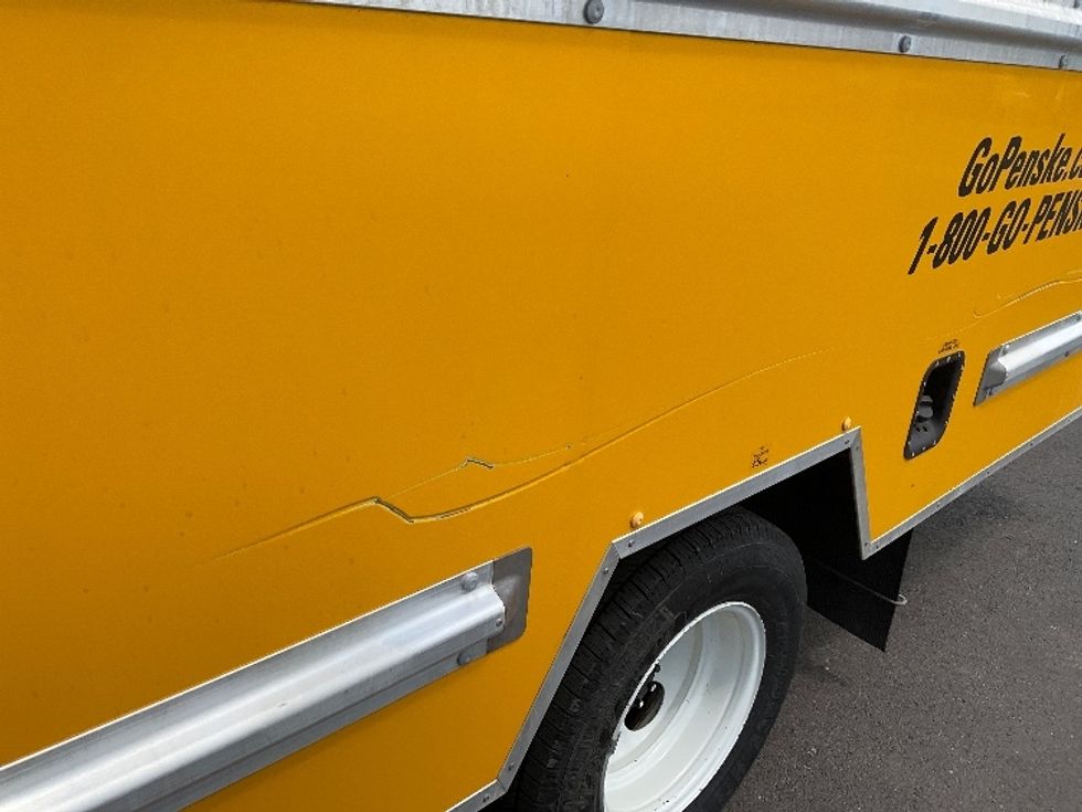 Light Duty Box Truck-Light and Medium Duty Trucks-Ford-2022-E350-Oklahoma City-OK-121,345\n\t\tmiles-$ 25,500 - Image 24