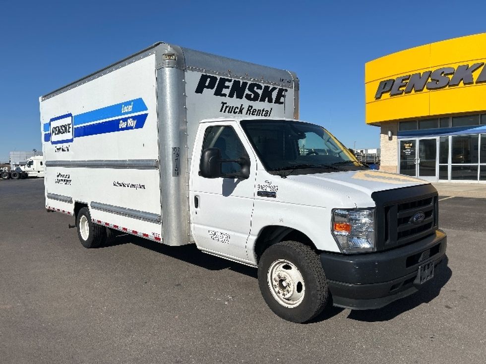 Light Duty Box Truck-Light and Medium Duty Trucks-Ford-2022-E350-Oklahoma City-OK-126,656\n\t\tmiles-$ 26,500 - Image 1