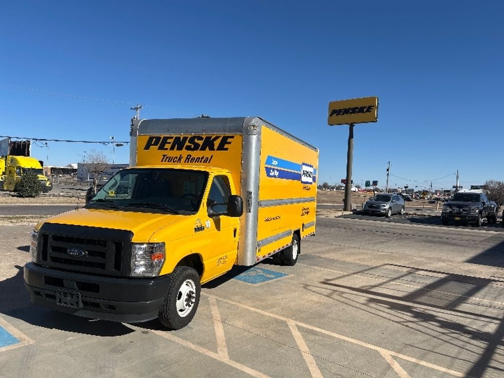 Light Duty Box Truck-Light and Medium Duty Trucks-Ford-2022-E350-Oklahoma City-OK-128,524\n\t\tmiles-$ 23,250 - Image 3