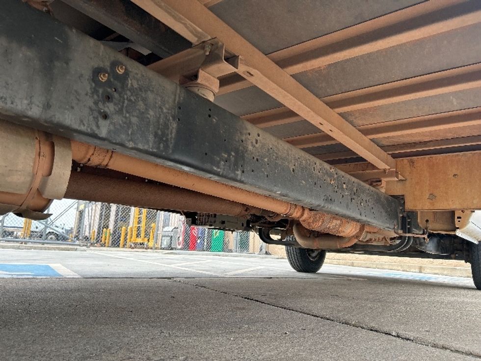 Light Duty Box Truck-Light and Medium Duty Trucks-Ford-2022-E350-Oklahoma City-OK-86,837\n\t\tmiles-$ 35,000 - Image 14