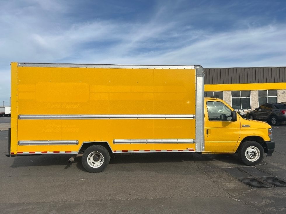 Light Duty Box Truck-Light and Medium Duty Trucks-Ford-2022-E350-Oklahoma City-OK-90,153\n\t\tmiles-$ 28,500 - Image 12
