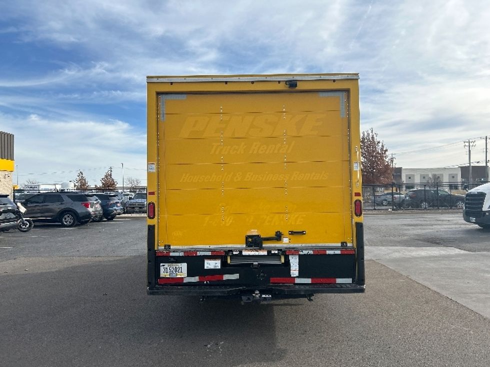 Light Duty Box Truck-Light and Medium Duty Trucks-Ford-2022-E350-Oklahoma City-OK-90,153\n\t\tmiles-$ 28,500 - Image 6