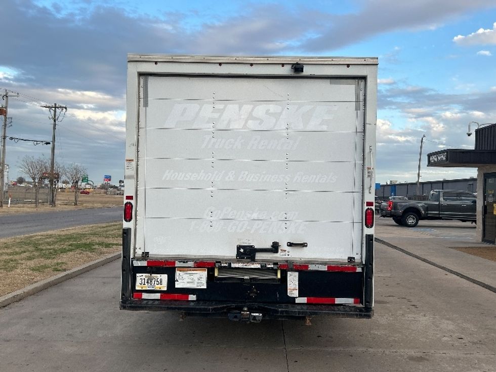Light Duty Box Truck-Light and Medium Duty Trucks-Ford-2022-E350-Oklahoma City-OK-93,307\n\t\tmiles-$ 31,500 - Image 7