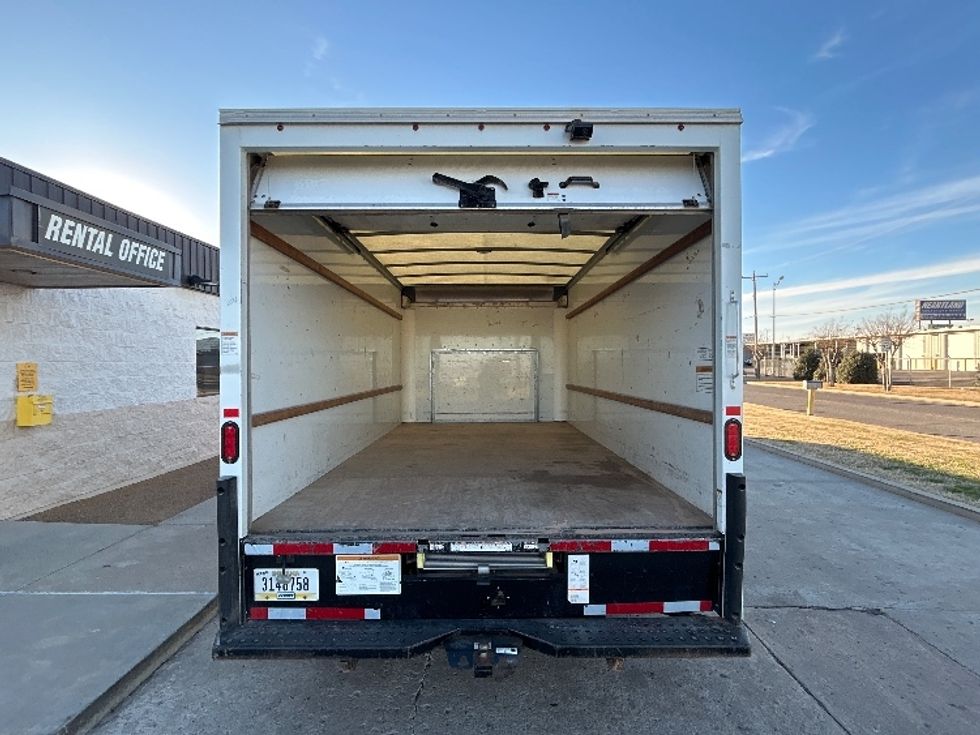 Light Duty Box Truck-Light and Medium Duty Trucks-Ford-2022-E350-Oklahoma City-OK-93,307\n\t\tmiles-$ 31,500 - Image 8