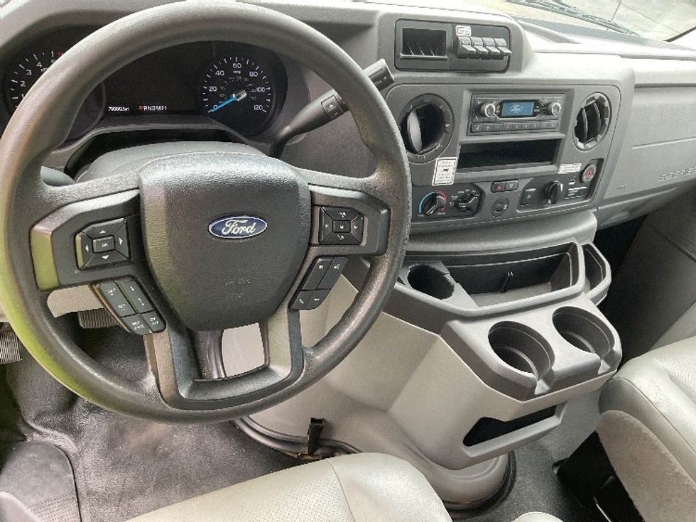 Light Duty Box Truck-Light and Medium Duty Trucks-Ford-2022-E350-Oklahoma City-OK-95,058\n\t\tmiles-$ 28,500 - Image 14