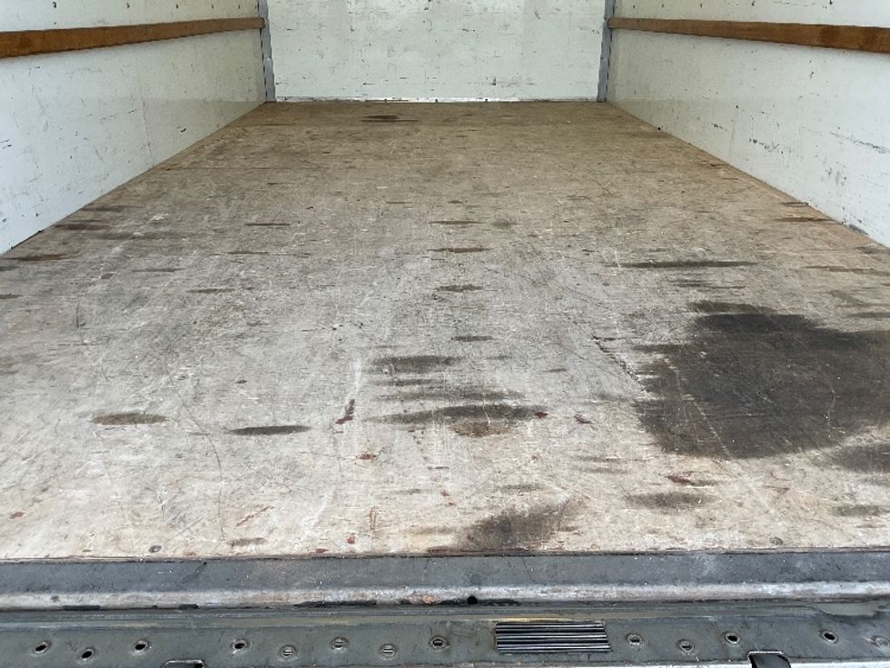 Light Duty Box Truck-Light and Medium Duty Trucks-Ford-2022-E350-Oklahoma City-OK-95,058\n\t\tmiles-$ 28,500 - Image 8