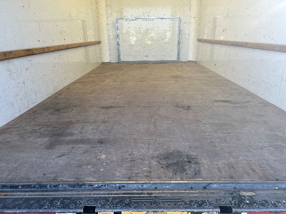 Light Duty Box Truck-Light and Medium Duty Trucks-Ford-2022-E350-Oklahoma City-OK-99,067\n\t\tmiles-$ 28,000 - Image 8
