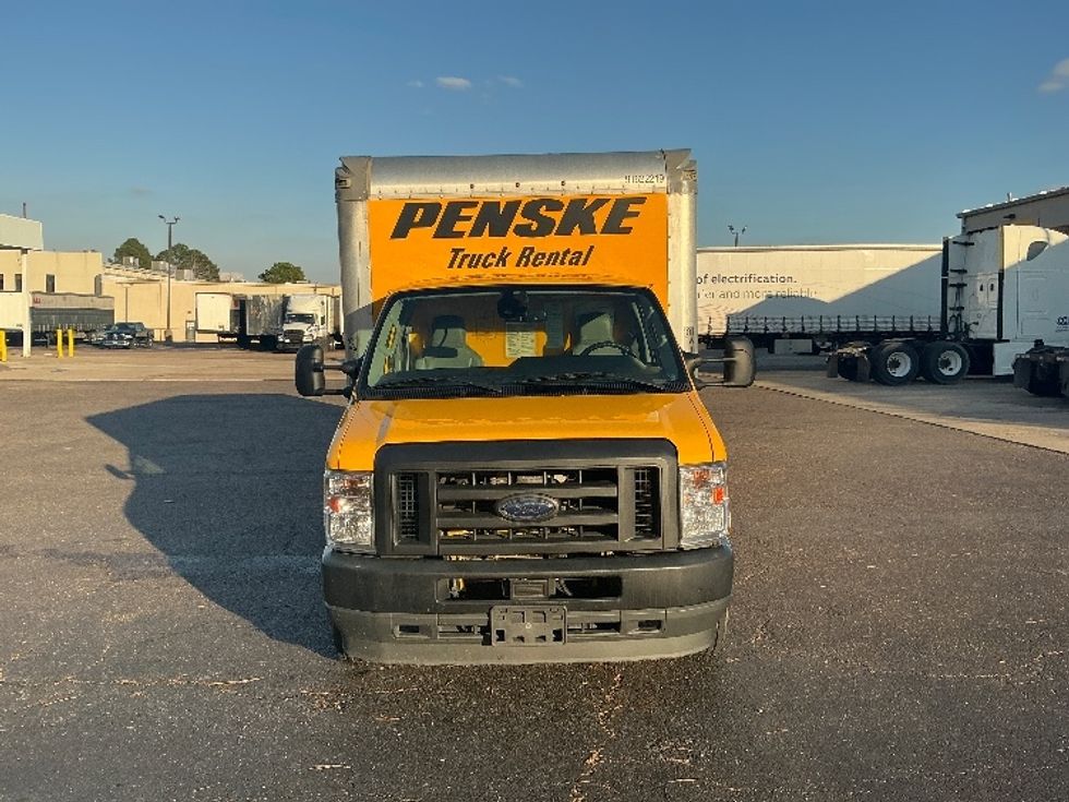 Light Duty Box Truck-Light and Medium Duty Trucks-Ford-2022-E350-Olive Branch-MS-110,145\n\t\tmiles-$ 27,000 - Image 2