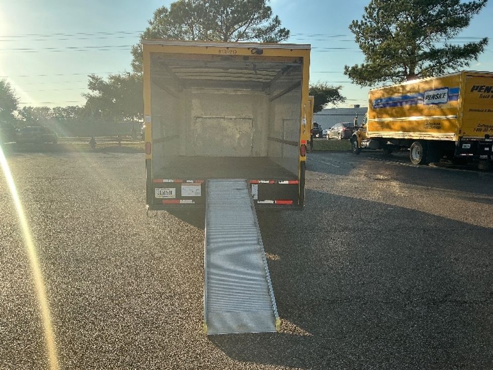 Light Duty Box Truck-Light and Medium Duty Trucks-Ford-2022-E350-Olive Branch-MS-110,145\n\t\tmiles-$ 27,000 - Image 9