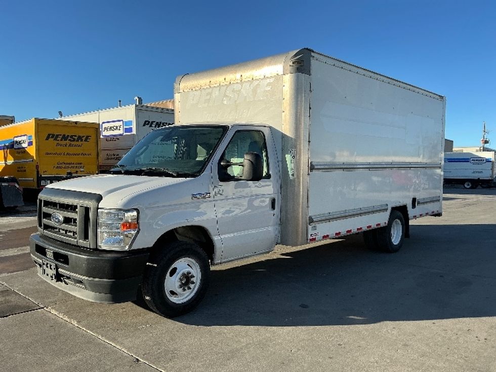 Light Duty Box Truck-Light and Medium Duty Trucks-Ford-2022-E350-Omaha-NE-109,428\n\t\tmiles-$ 29,000 - Image 3