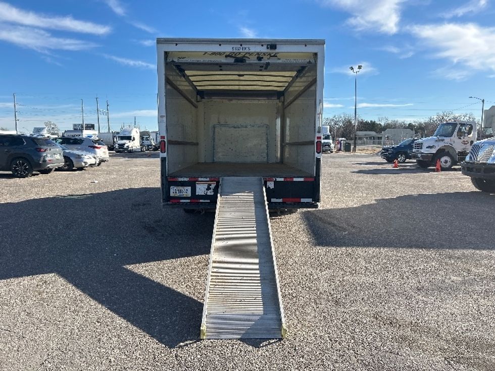 Light Duty Box Truck-Light and Medium Duty Trucks-Ford-2022-E350-Omaha-NE-109,428\n\t\tmiles-$ 29,000 - Image 9