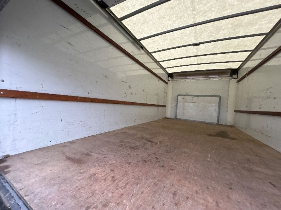 Light Duty Box Truck-Light and Medium Duty Trucks-Ford-2022-E350-Omaha-NE-87,827\n\t\tmiles-$ 34,500 - Image 10