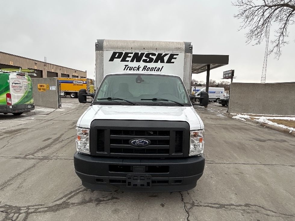 Light Duty Box Truck-Light and Medium Duty Trucks-Ford-2022-E350-Omaha-NE-87,827\n\t\tmiles-$ 34,500 - Image 2