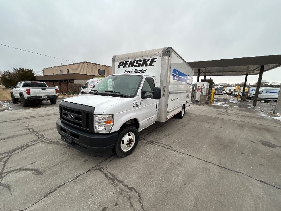 Light Duty Box Truck-Light and Medium Duty Trucks-Ford-2022-E350-Omaha-NE-87,827\n\t\tmiles-$ 34,500 - Image 3