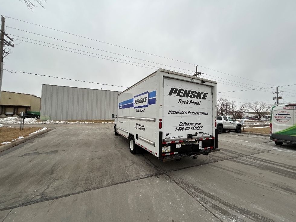 Light Duty Box Truck-Light and Medium Duty Trucks-Ford-2022-E350-Omaha-NE-87,827\n\t\tmiles-$ 34,500 - Image 6