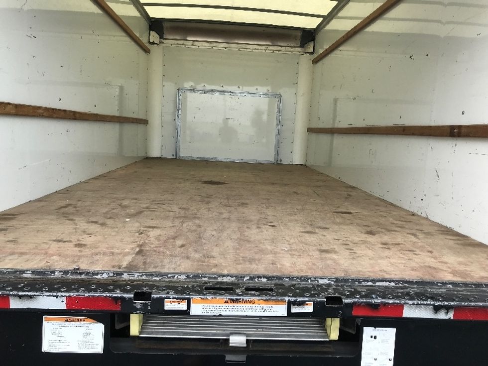 Light Duty Box Truck-Light and Medium Duty Trucks-Ford-2022-E350-Omaha-NE-90,570\n\t\tmiles-$ 31,750 - Image 10