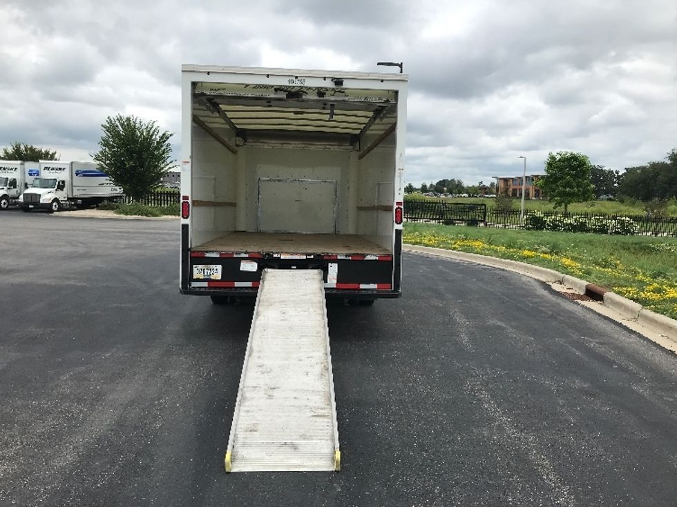 Light Duty Box Truck-Light and Medium Duty Trucks-Ford-2022-E350-Omaha-NE-90,570\n\t\tmiles-$ 31,750 - Image 9