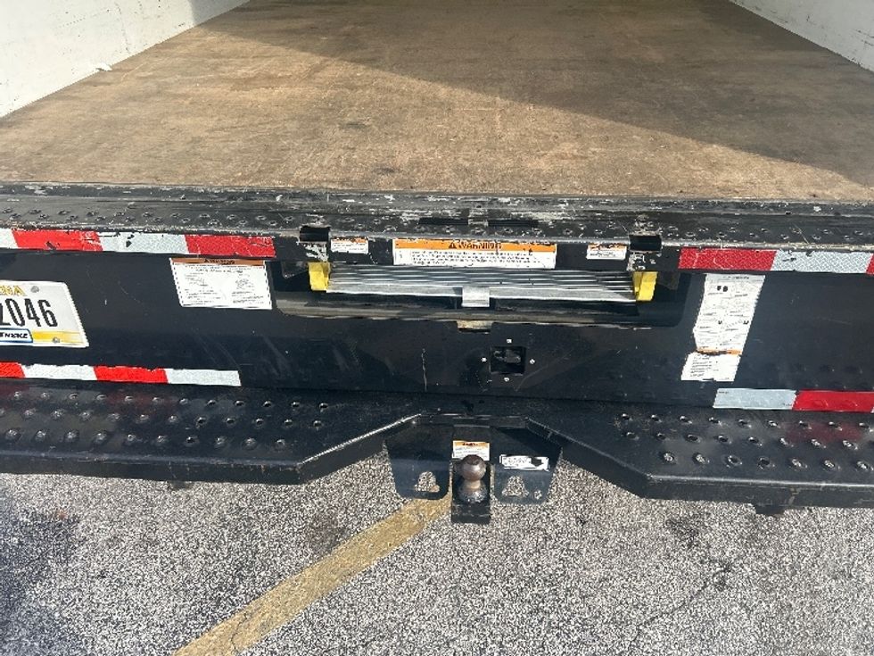 Light Duty Box Truck-Light and Medium Duty Trucks-Ford-2022-E350-Orlando-FL-101,773\n\t\tmiles-$ 28,750 - Image 10