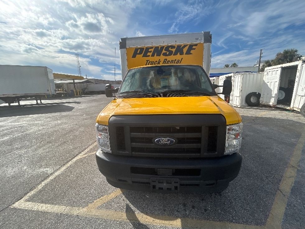 Light Duty Box Truck-Light and Medium Duty Trucks-Ford-2022-E350-Orlando-FL-101,773\n\t\tmiles-$ 28,750 - Image 2