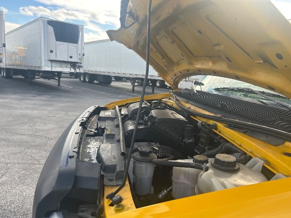 Light Duty Box Truck-Light and Medium Duty Trucks-Ford-2022-E350-Orlando-FL-101,773\n\t\tmiles-$ 28,750 - Image 22