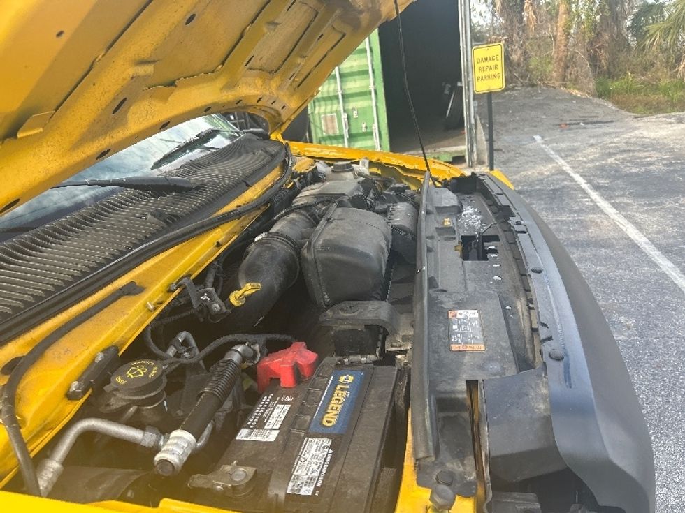 Light Duty Box Truck-Light and Medium Duty Trucks-Ford-2022-E350-Orlando-FL-101,773\n\t\tmiles-$ 28,750 - Image 24