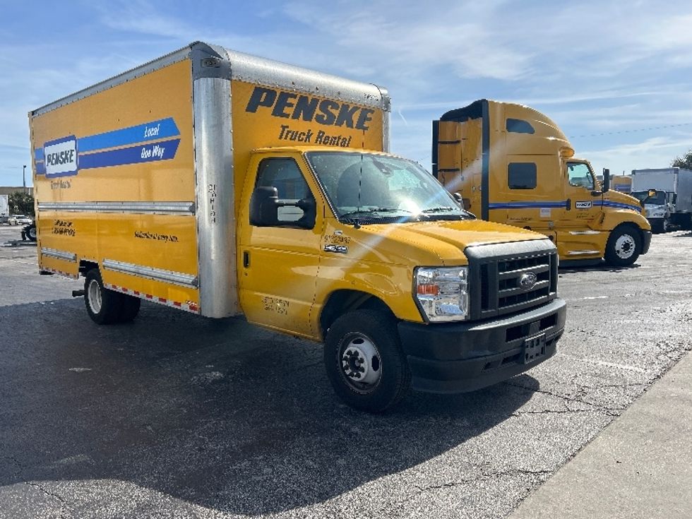 Light Duty Box Truck-Light and Medium Duty Trucks-Ford-2022-E350-Orlando-FL-94,316\n\t\tmiles-$ 29,750 - Image 1