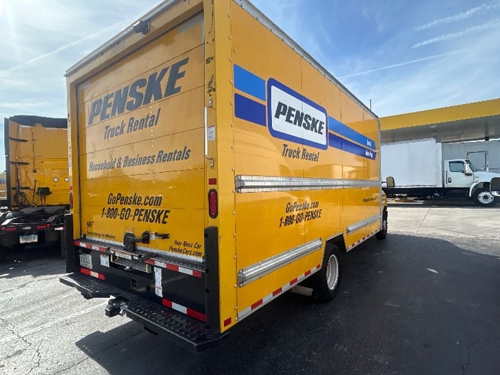 Light Duty Box Truck-Light and Medium Duty Trucks-Ford-2022-E350-Orlando-FL-94,316\n\t\tmiles-$ 29,750 - Image 13