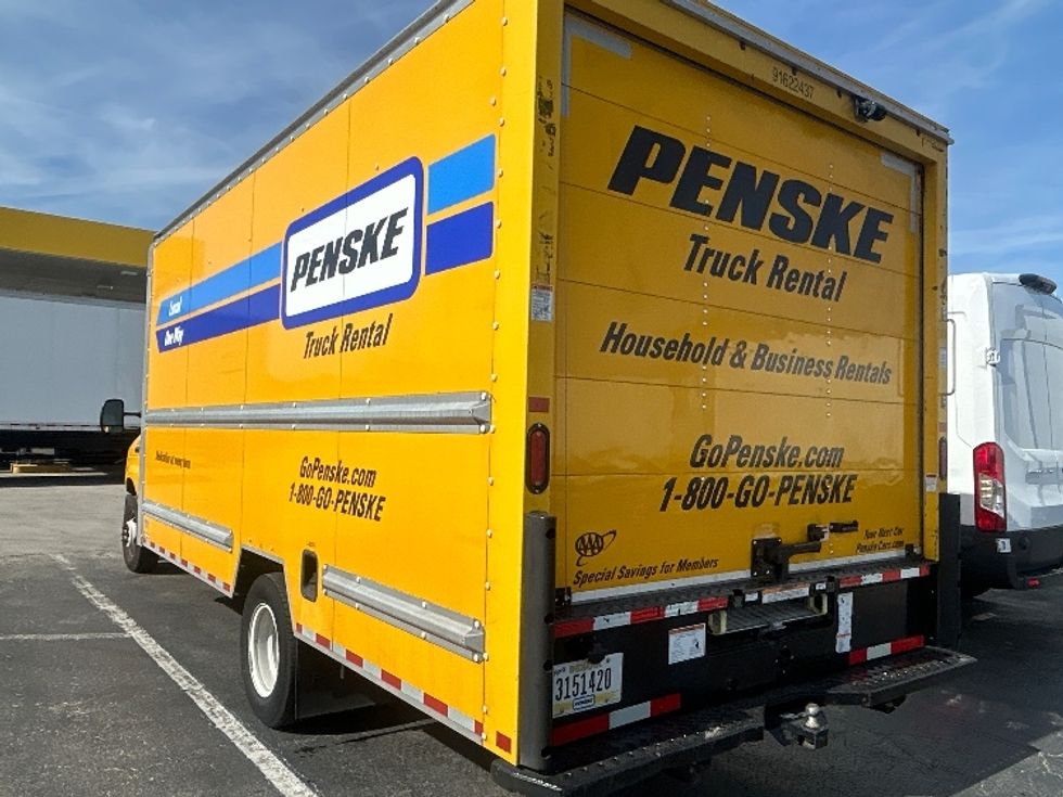 Light Duty Box Truck-Light and Medium Duty Trucks-Ford-2022-E350-Orlando-FL-94,316\n\t\tmiles-$ 29,750 - Image 6