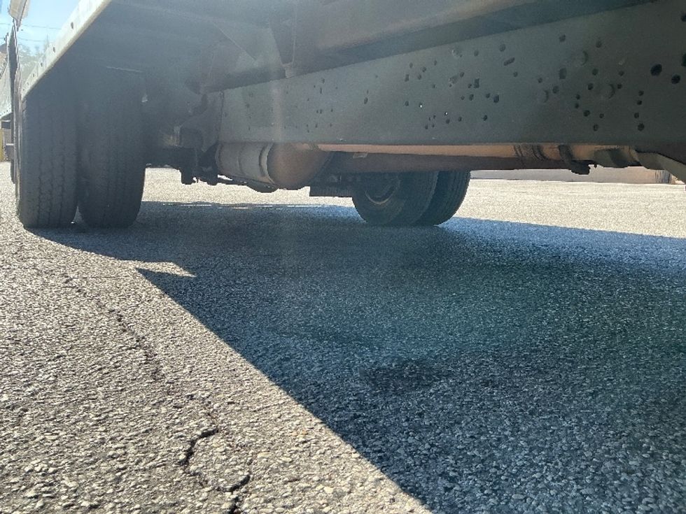 Light Duty Box Truck-Light and Medium Duty Trucks-Ford-2022-E350-Orlando-FL-98,790\n\t\tmiles-$ 32,500 - Image 14