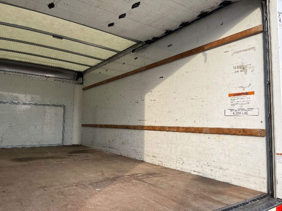 Light Duty Box Truck-Light and Medium Duty Trucks-Ford-2022-E350-Panama City-FL-101,715\n\t\tmiles-$ 32,000 - Image 12