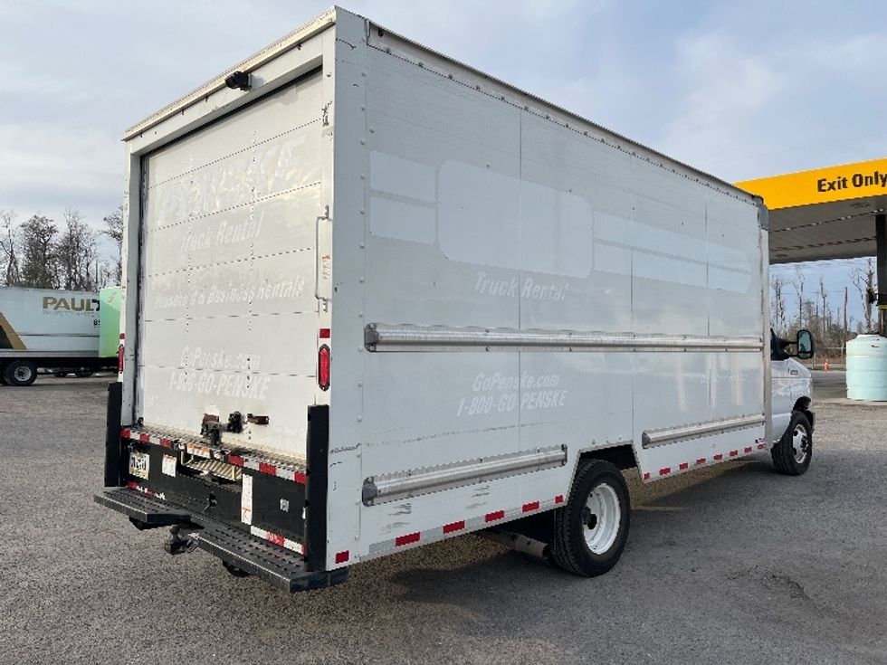 Light Duty Box Truck-Light and Medium Duty Trucks-Ford-2022-E350-Panama City-FL-101,715\n\t\tmiles-$ 32,000 - Image 13