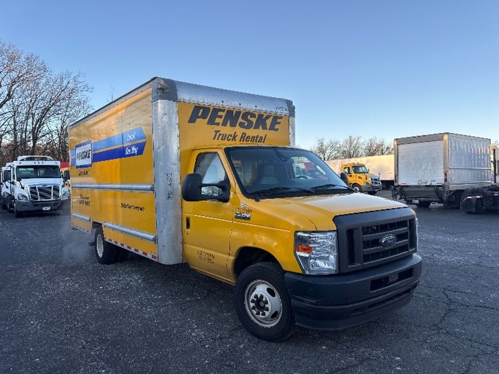Light Duty Box Truck-Light and Medium Duty Trucks-Ford-2022-E350-Parsippany-NJ-107,959\n\t\tmiles-$ 25,250 - Image 1