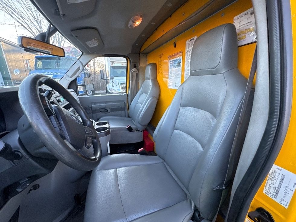 Light Duty Box Truck-Light and Medium Duty Trucks-Ford-2022-E350-Parsippany-NJ-107,959\n\t\tmiles-$ 25,250 - Image 16