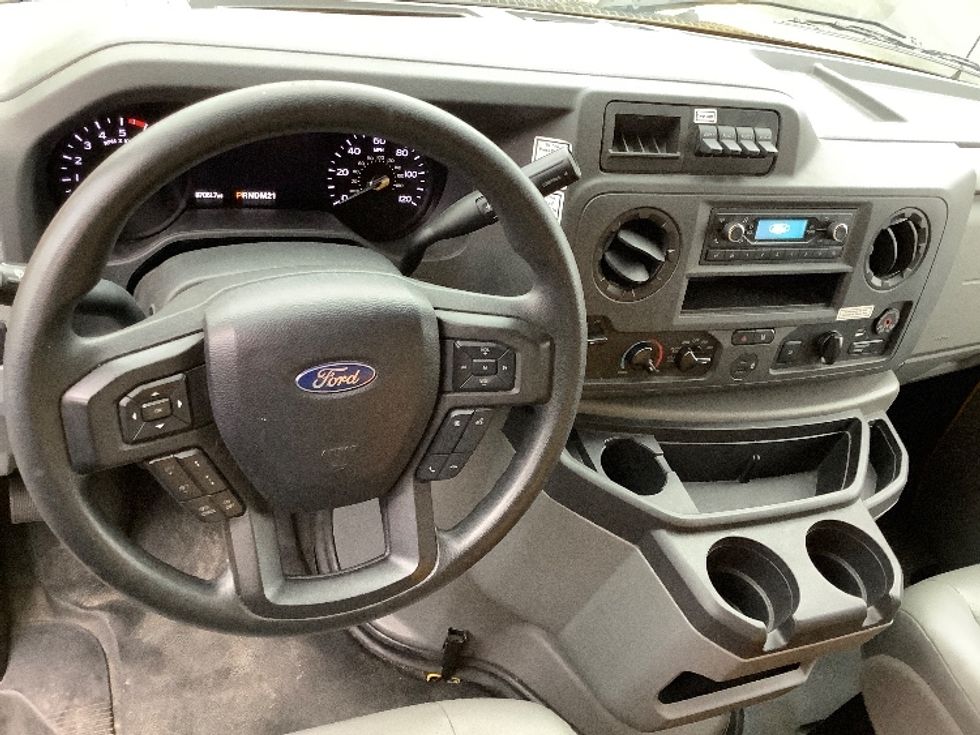 Light Duty Box Truck-Light and Medium Duty Trucks-Ford-2022-E350-Pasco-WA-87,063\n\t\tmiles-$ 30,750 - Image 18