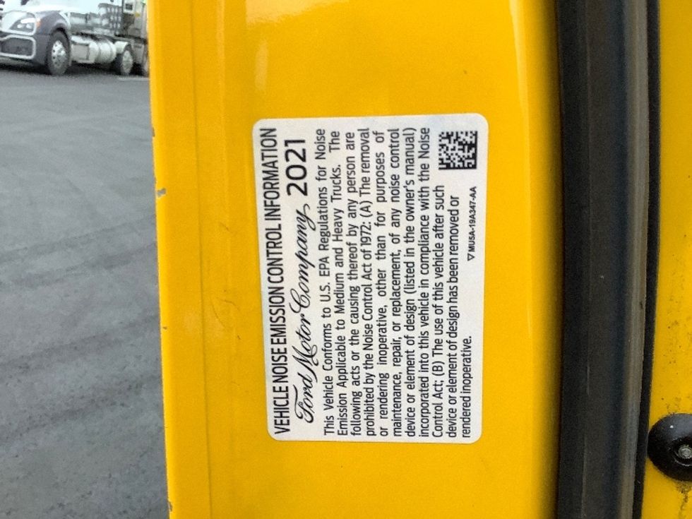 Light Duty Box Truck-Light and Medium Duty Trucks-Ford-2022-E350-Pasco-WA-87,063\n\t\tmiles-$ 30,750 - Image 27