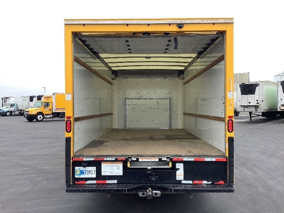 Light Duty Box Truck-Light and Medium Duty Trucks-Ford-2022-E350-Pasco-WA-87,063\n\t\tmiles-$ 30,750 - Image 8