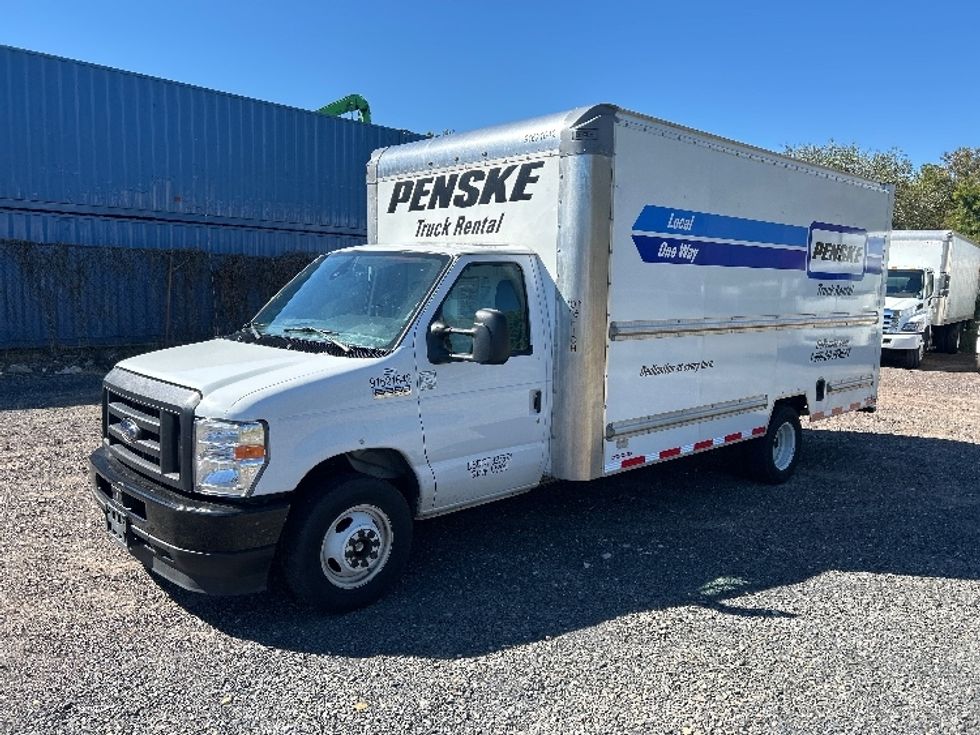 Light Duty Box Truck-Light and Medium Duty Trucks-Ford-2022-E350-Pennsauken-NJ-110,891\n\t\tmiles-$ 27,750 - Image 3