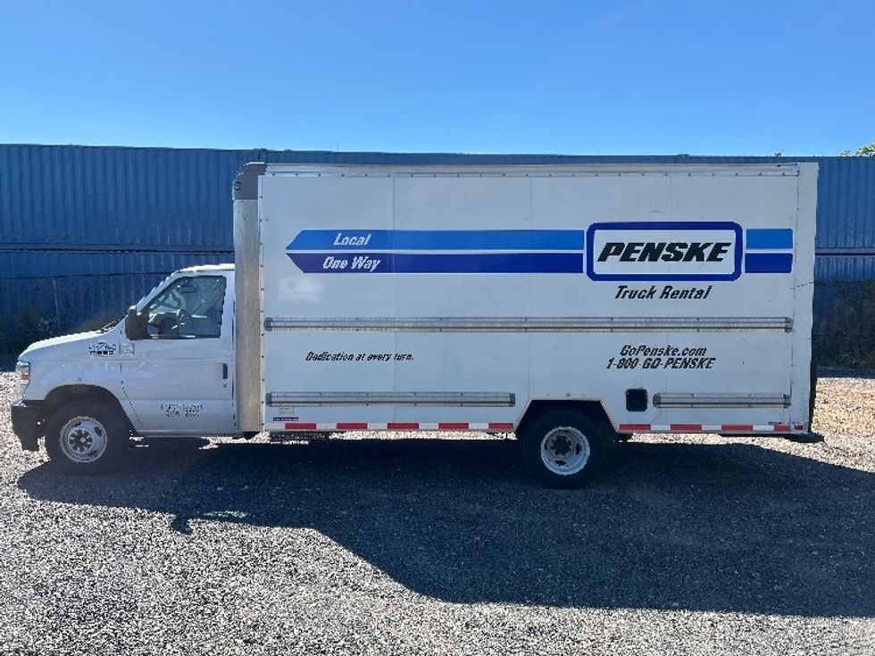Light Duty Box Truck-Light and Medium Duty Trucks-Ford-2022-E350-Pennsauken-NJ-110,891\n\t\tmiles-$ 27,750 - Image 4